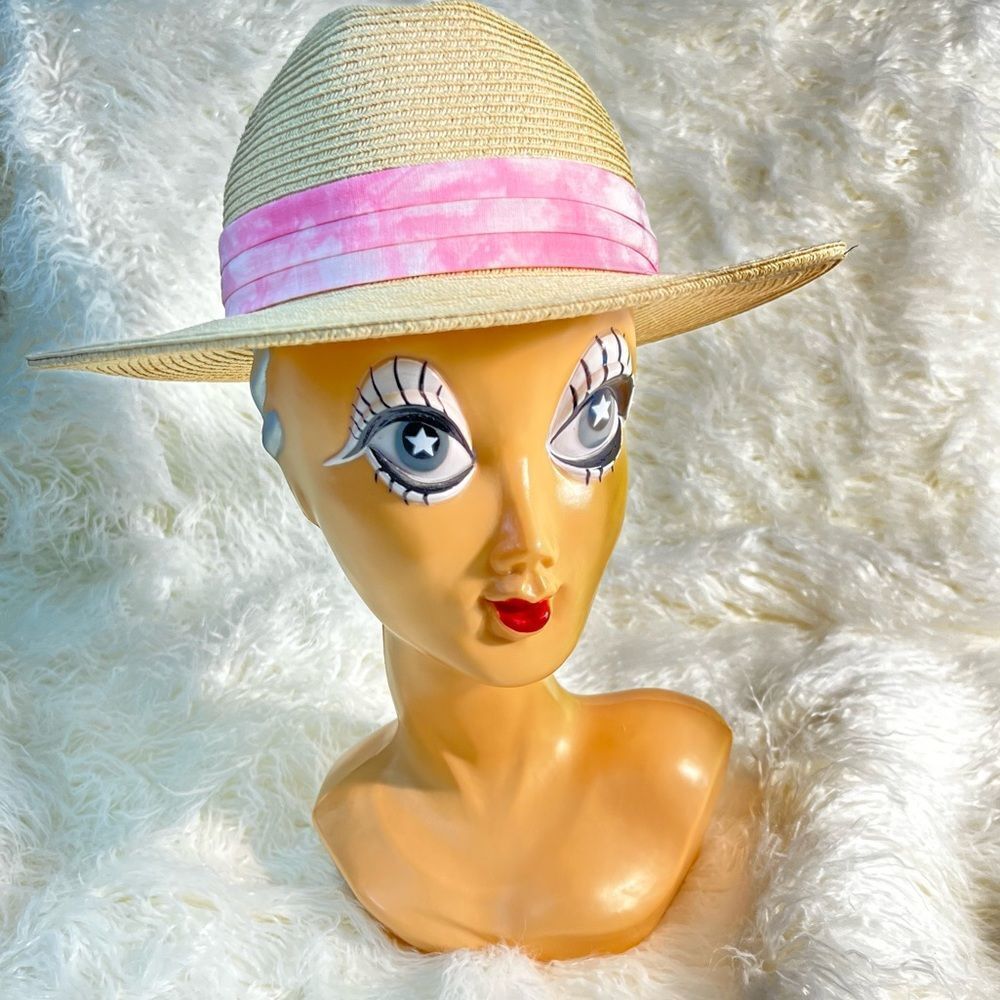 Vintage C.C. Straw Hat Beach Summer Fun Pink Fabric Trim